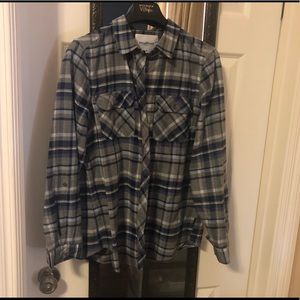 NWOT Wind River blue/grey plaid shirt